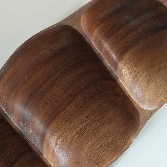 hand-carved 3 section wooden bowl - Picture 11 of 16